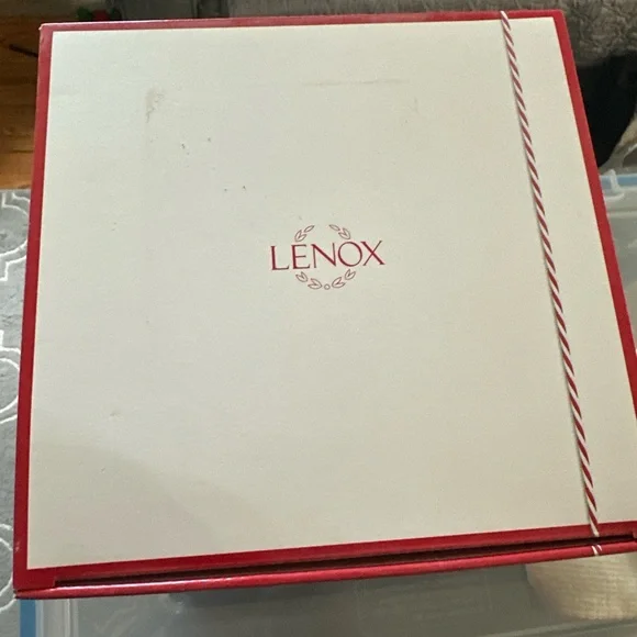 Lenox Brightly Shining Light Up Tree Brand New - Picture 2 of 11
